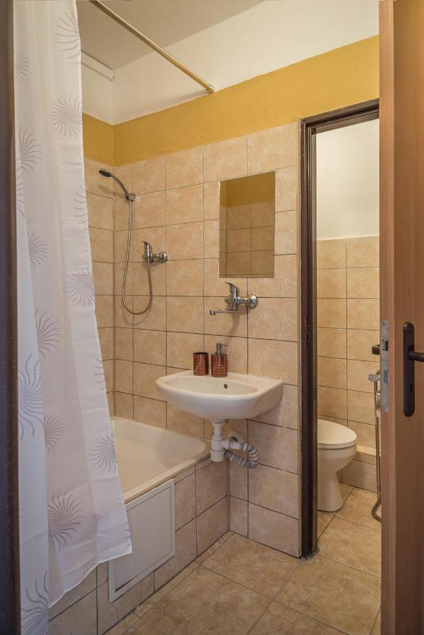 Hybadlo Motel Liptovský Hrádok Eksteriør bilde
