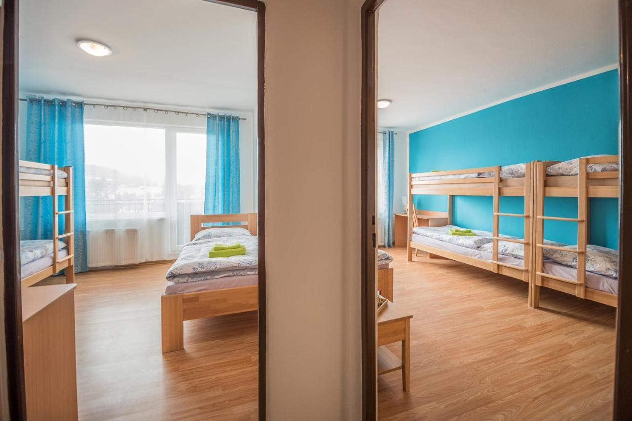 Hybadlo Motel Liptovský Hrádok Eksteriør bilde